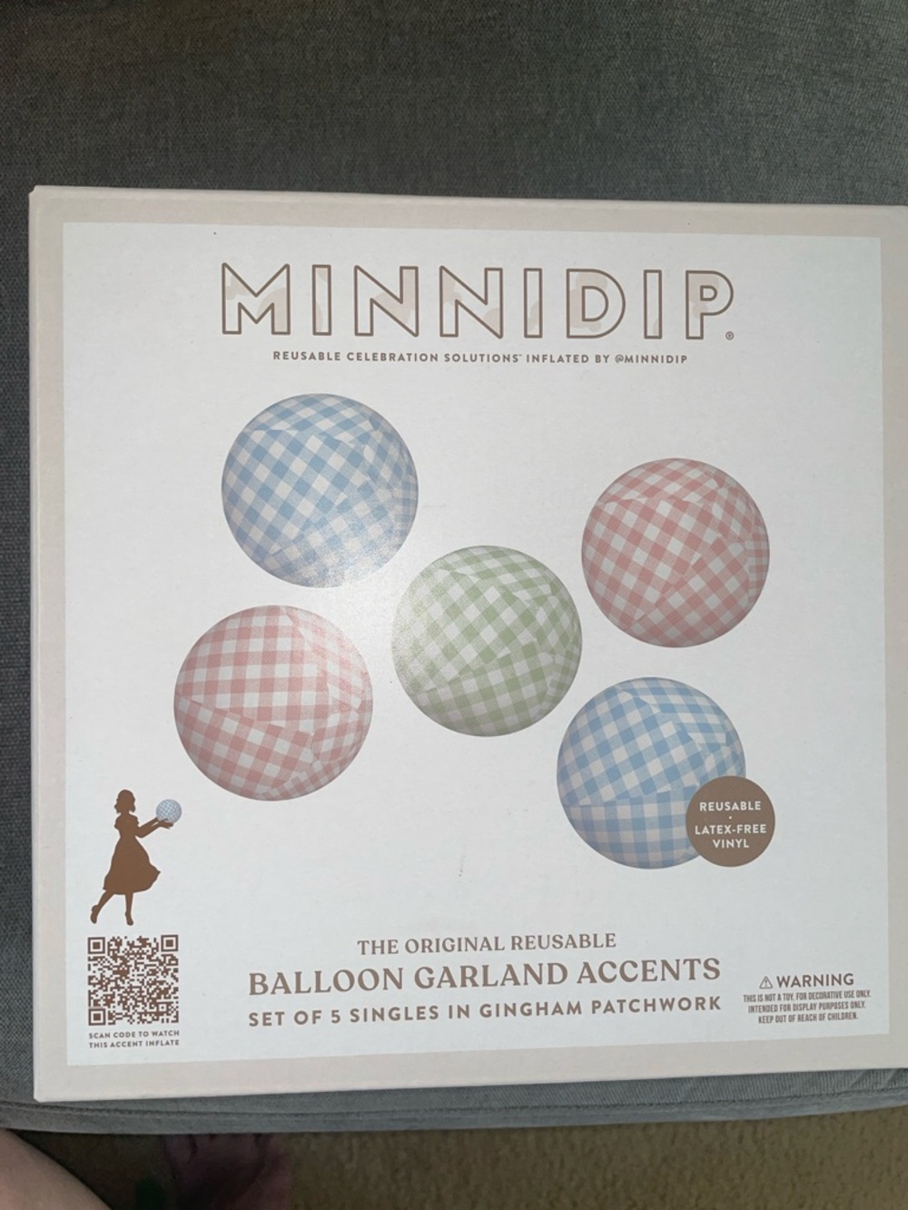 MINNIDIP Gingham Patchwork Balloon Garland Accents - Pastel Blue, Pink, Green